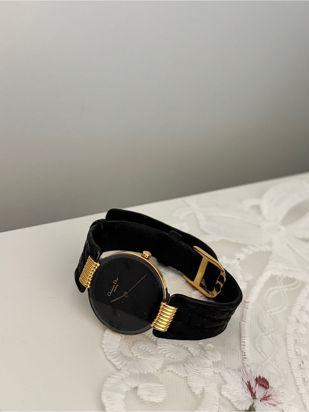 Dior Moon Black Dial Women's Watch with Gold Accents - Picture 5 of 7